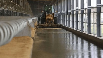 破乳剂在机修废水处理中的核心作用