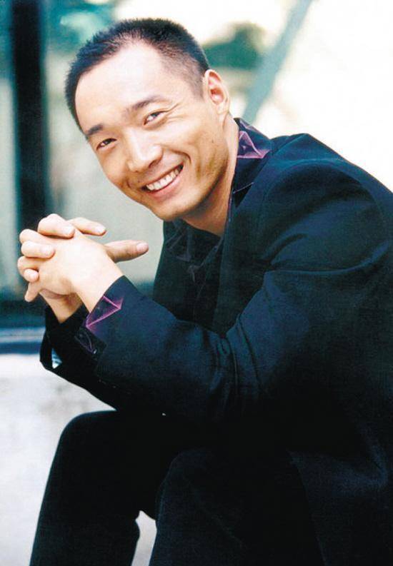 李易祥：机修工逆袭影帝，曾黎分手再娶韩国歌手，现状如何