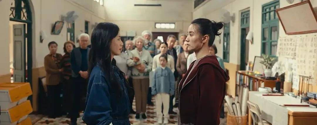 宋佳＋佟丽娅都让人提不起兴趣？复刻《好东西》的《轻于鸿毛》，为啥没学成？